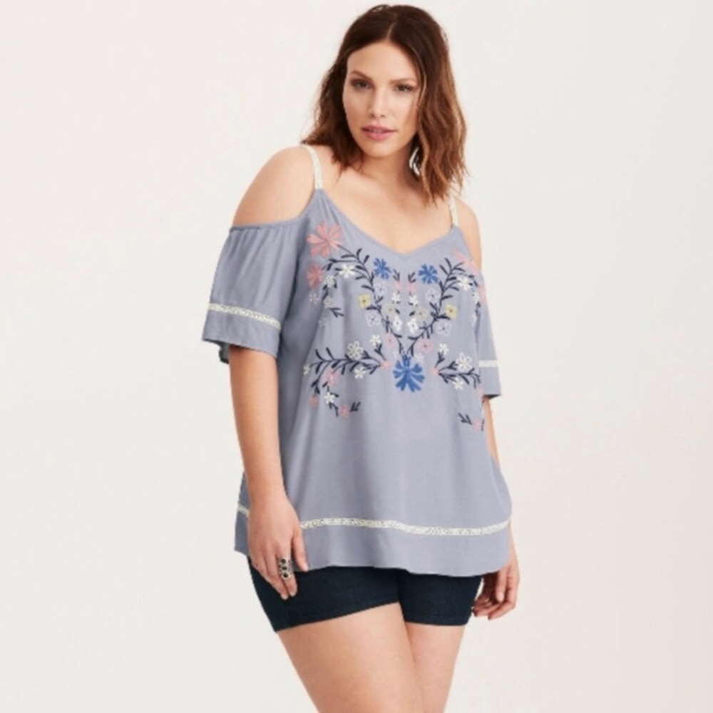 Brand new cold shoulder shirt size 1
